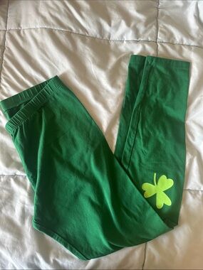 Cat&Jack Green Kids Leggings with Clover Accent🌈🍀